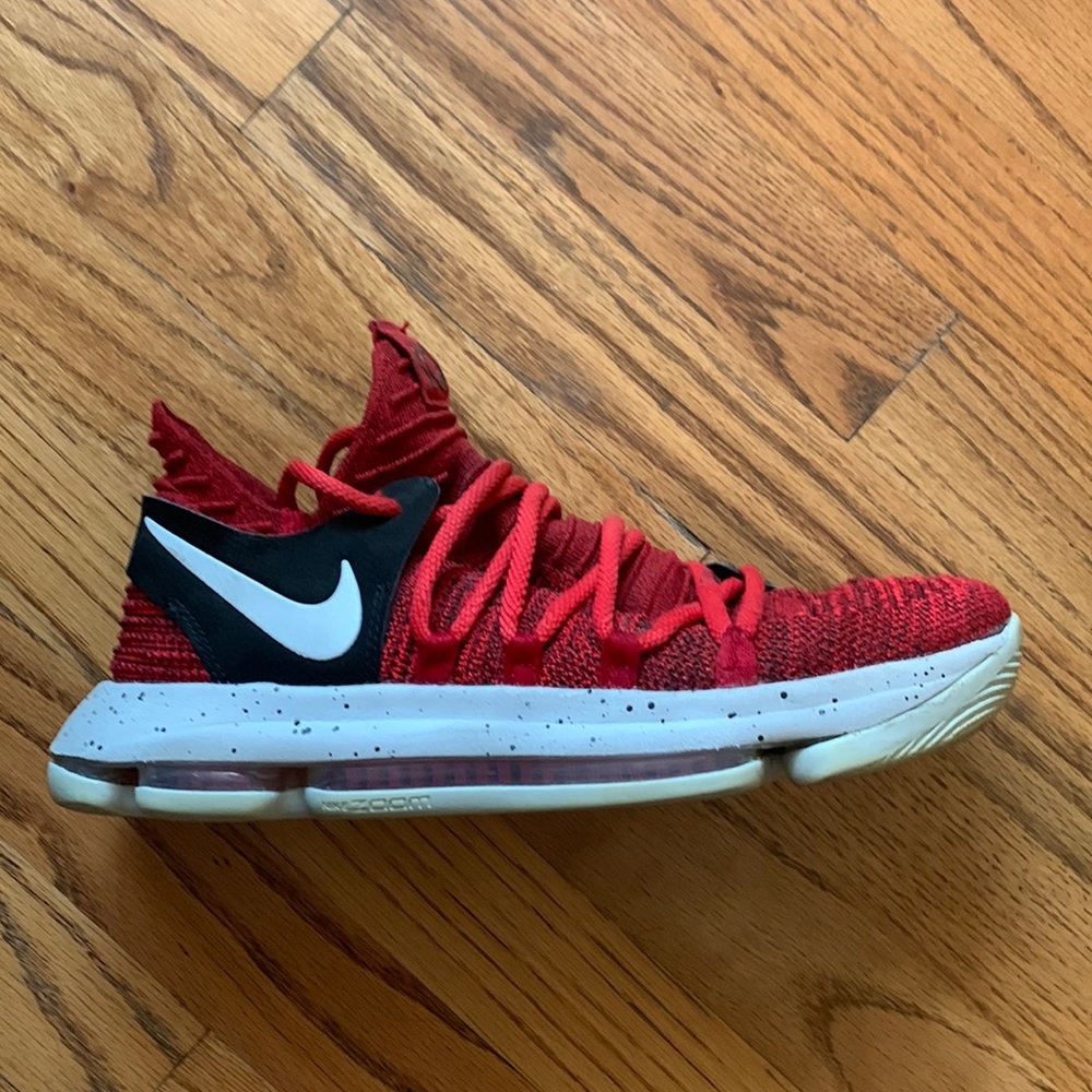Kevin Durant KD 10 X Red Velvet Nike